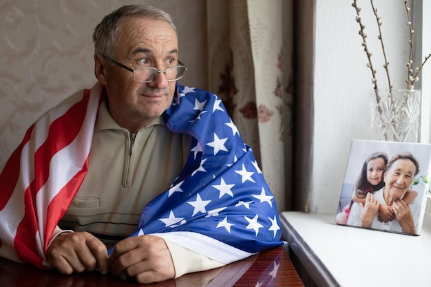 Ile trzeba pracować na emeryturę w UK?