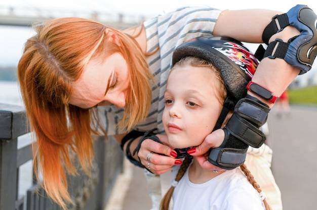 Ile wynosi renta socjalna na dziecko niepełnosprawne i kto może ją otrzymać?