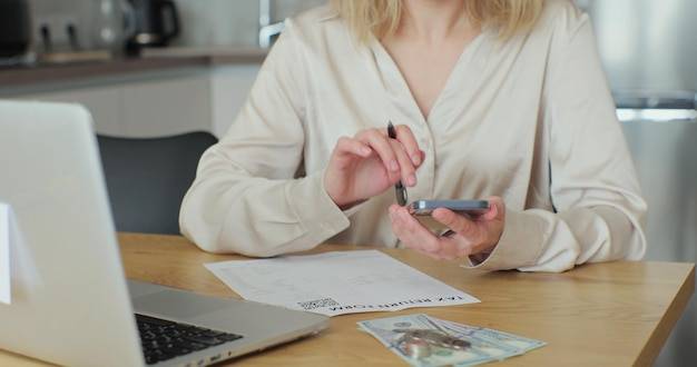 Jak wpłacić pieniądze z rozliczenia PIT na wybrane konto?