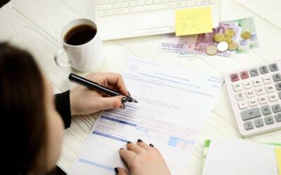 Jak rozliczyć podatek dochodowy, gdy pracujesz na kilku umowach?